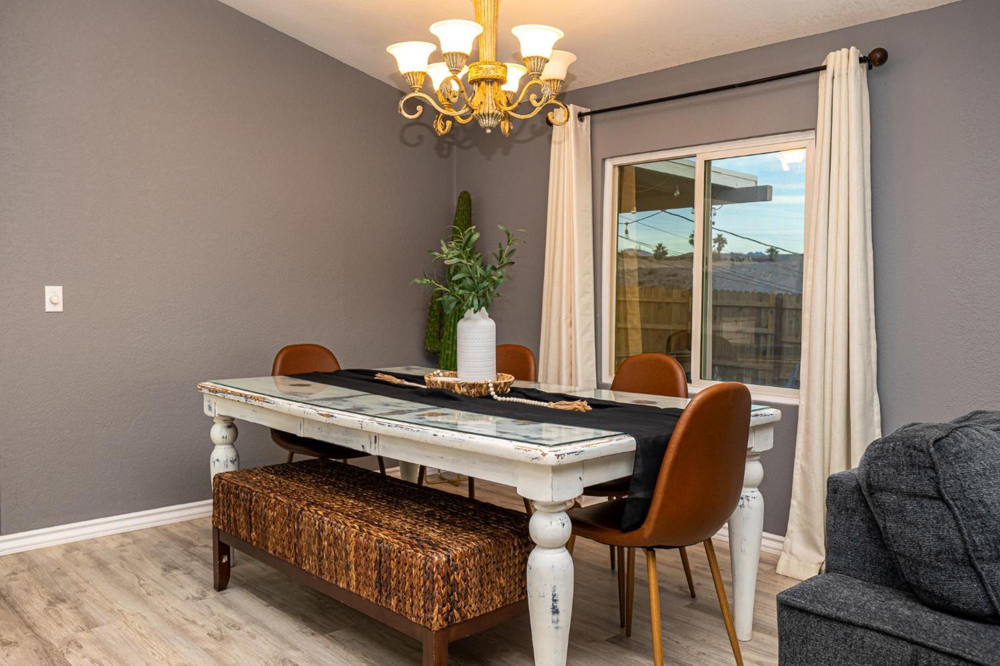 Magnificent & Tranquil Home, Mountain Views , 8 Mins To Casinos & River, Fire Pit, Bbq Bullhead City Exterior foto
