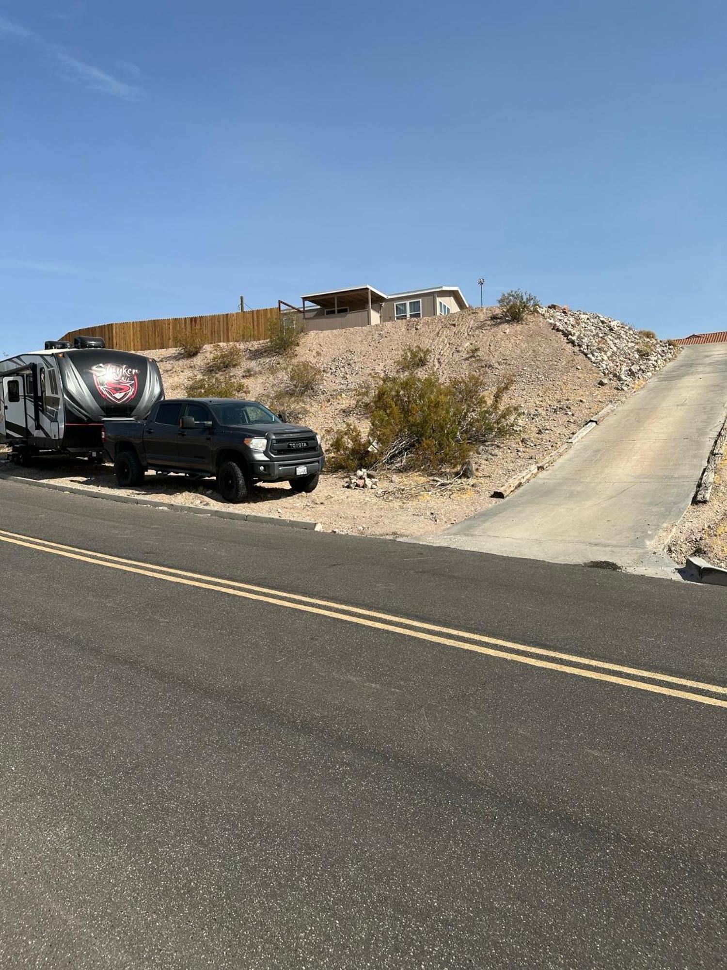 Magnificent & Tranquil Home, Mountain Views , 8 Mins To Casinos & River, Fire Pit, Bbq Bullhead City Exterior foto